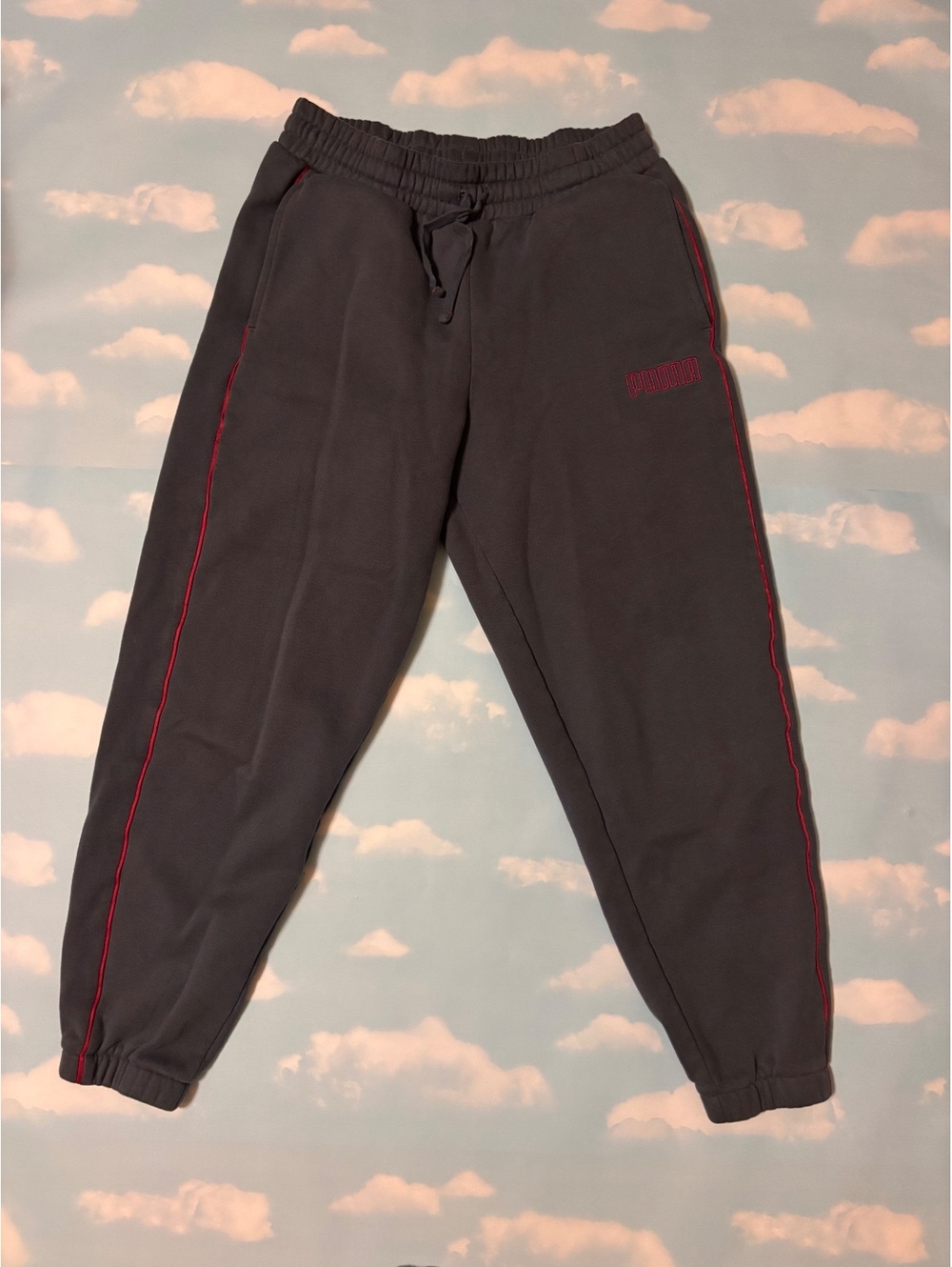 Puma womens Medium Gray Jogger Sweatpants with Pink Accents